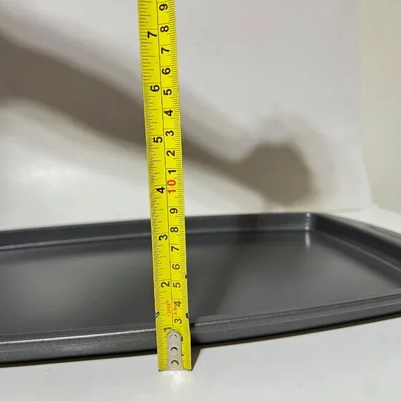 KitchenAid 3-Piece Bakeware Set | Baking Sheet, Cake Pan & Loaf Pan - Picture 13 of 16